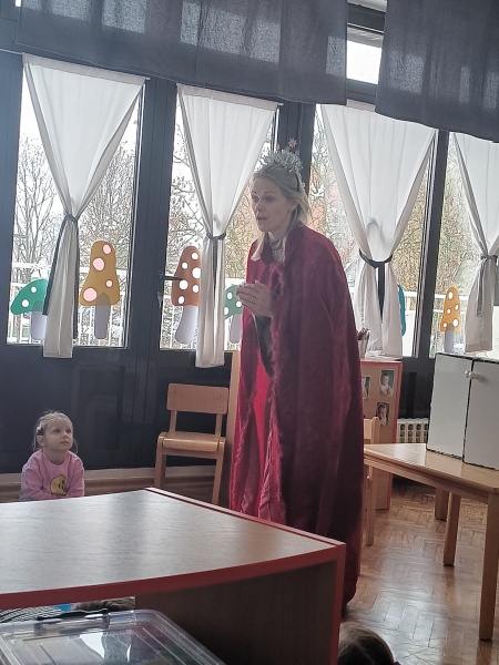 „Teta pričalica“ u skupini Mašnice - slika broj: 4